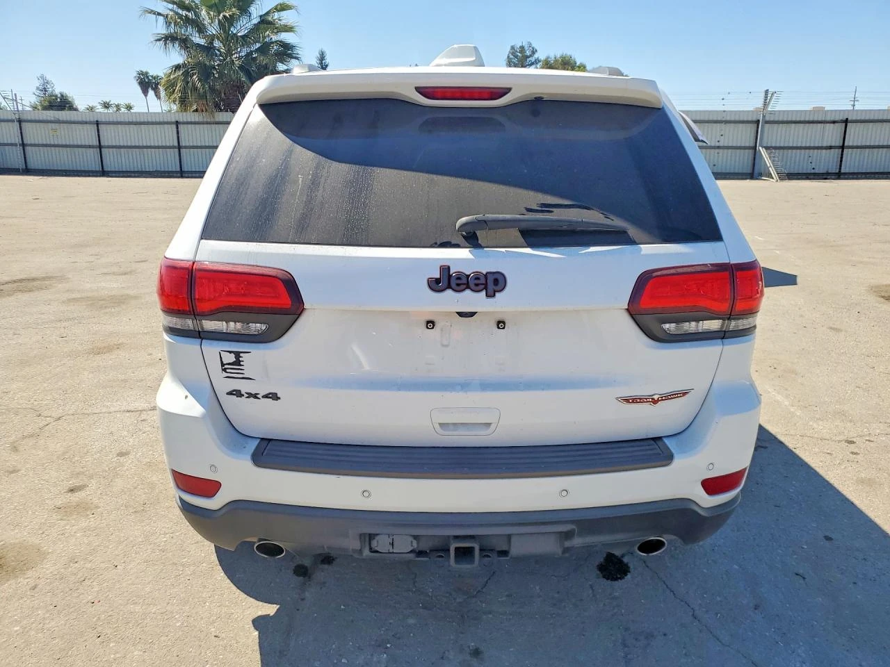 Jeep Grand cherokee 5.7l Trailhawk, снимка 6 - Автомобили и джипове - 55107272