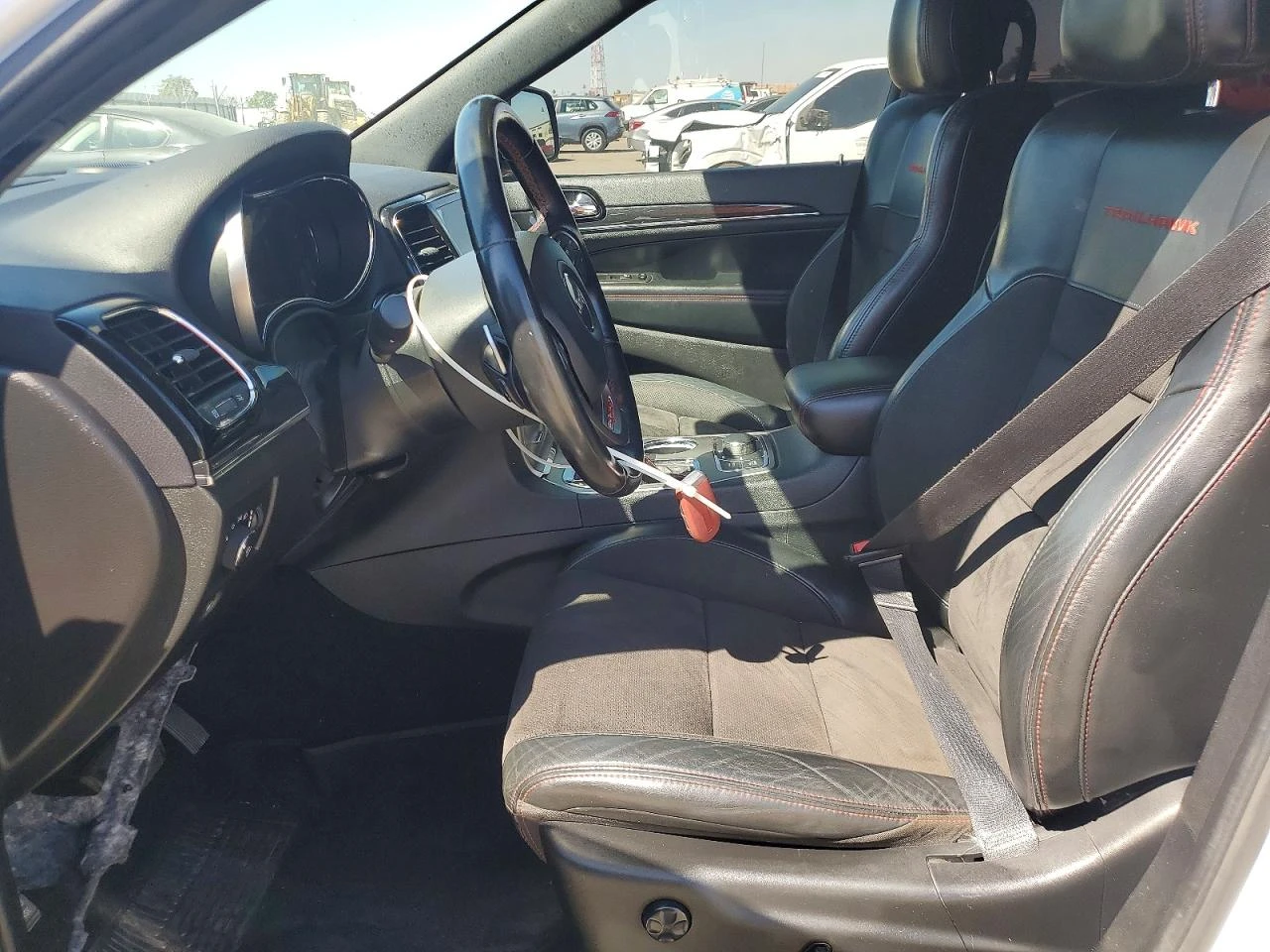 Jeep Grand cherokee 5.7l Trailhawk, снимка 7 - Автомобили и джипове - 55107272