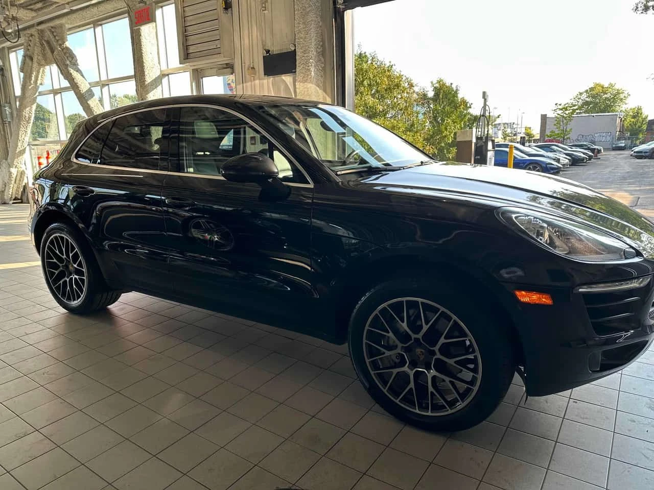 Porsche Macan  S / ОБДУХВАНЕ / ПАНОРАМА / КОЖА , снимка 2 - Автомобили и джипове - 55461141
