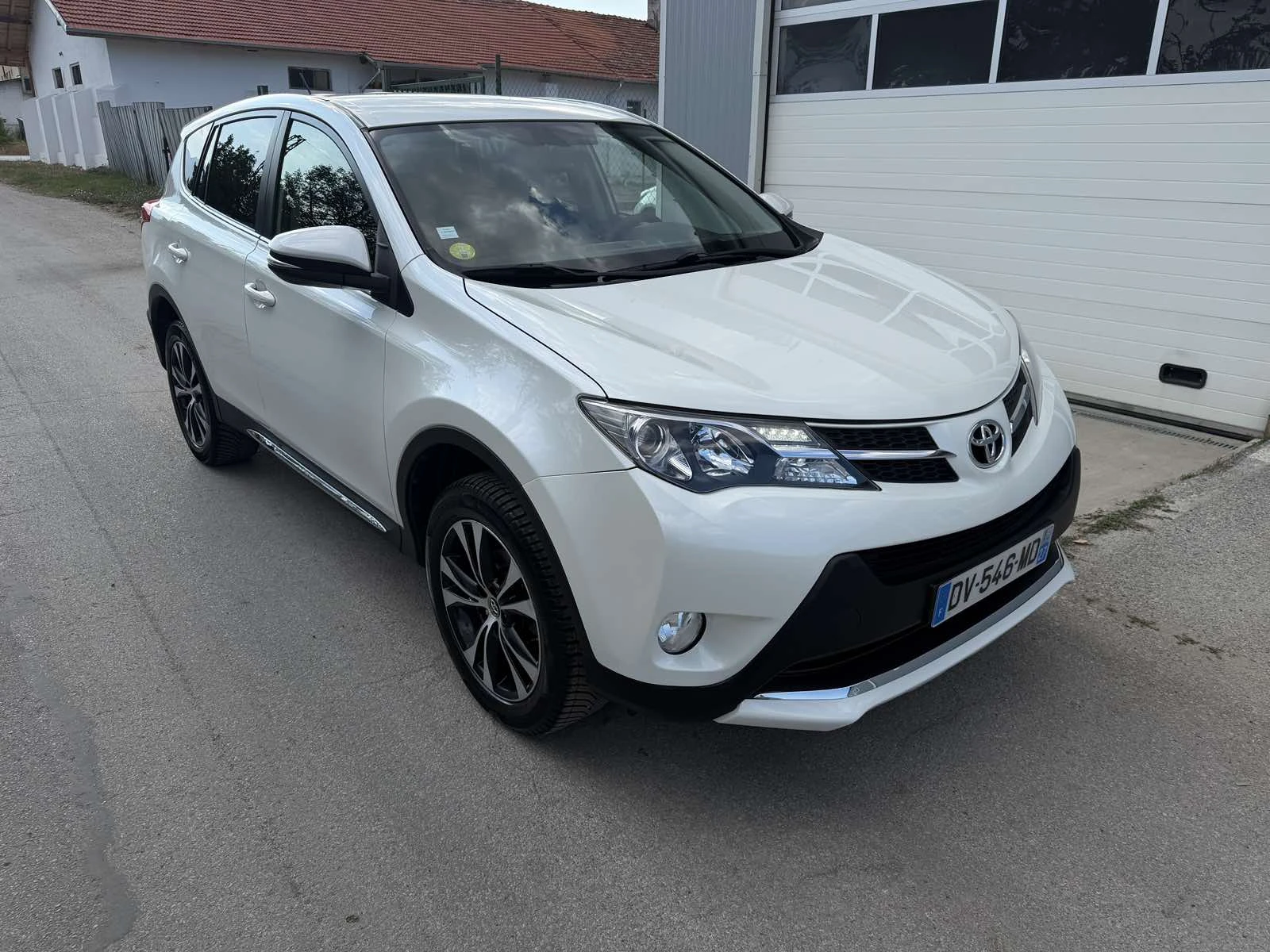 Toyota Rav4 2.2D4D 4X4 НАВИ КОЖА, снимка 5 - Автомобили и джипове - 55639047