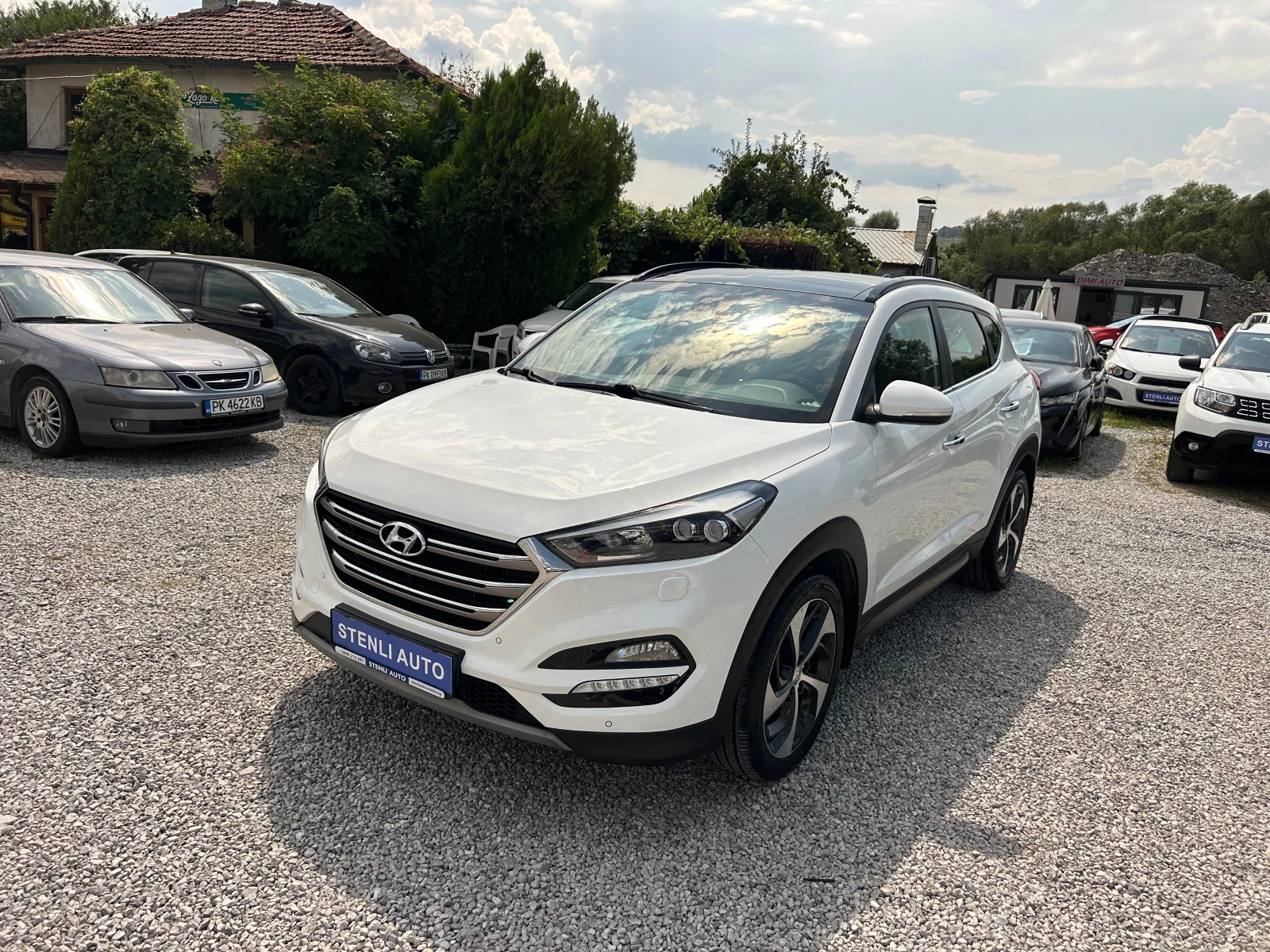Hyundai Tucson 2.OCRDI EURO6B 4X4 FULL, снимка 3 - Автомобили и джипове - 55651890