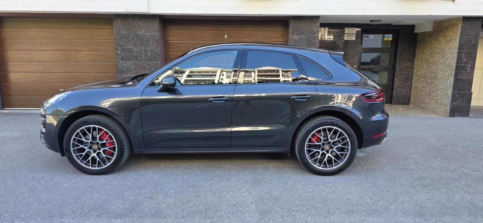 Porsche Macan Turbo, снимка 7 - Автомобили и джипове - 56077949