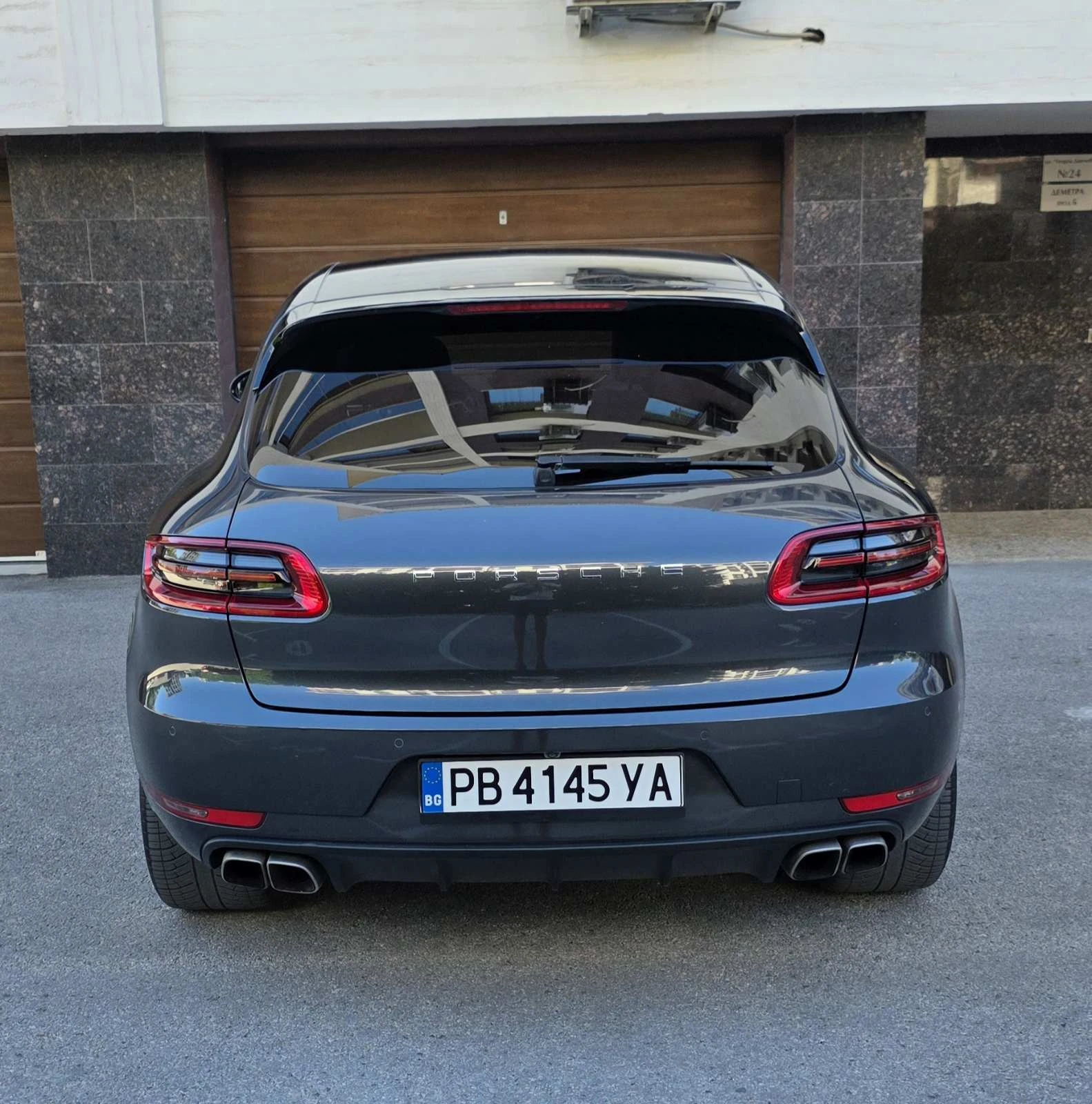 Porsche Macan Turbo, снимка 5 - Автомобили и джипове - 56077949