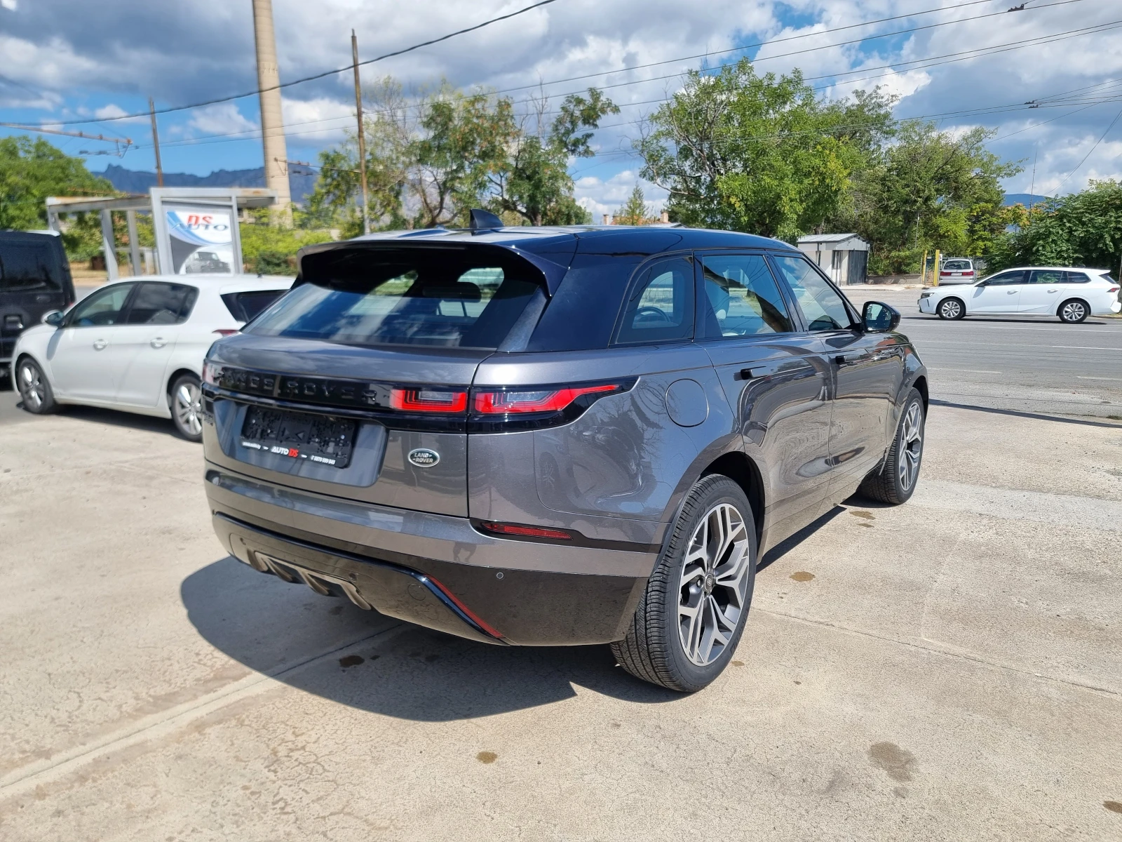 Land Rover Range Rover Velar 2.0d-R-Dynamic-Navi-Kamera-Euro-6D, снимка 5 - Автомобили и джипове - 56070333
