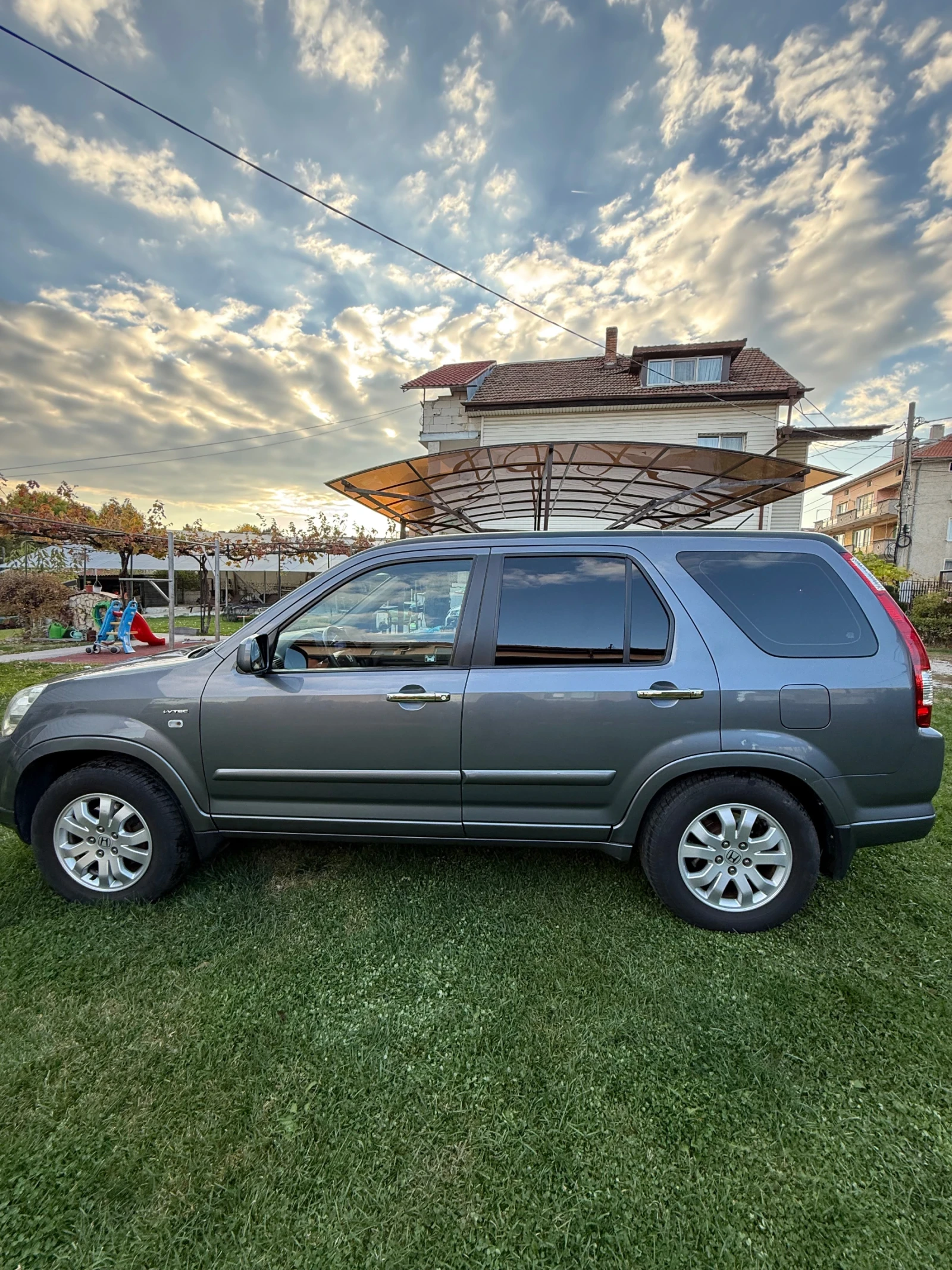 Honda Cr-v, снимка 2 - Автомобили и джипове - 56681830