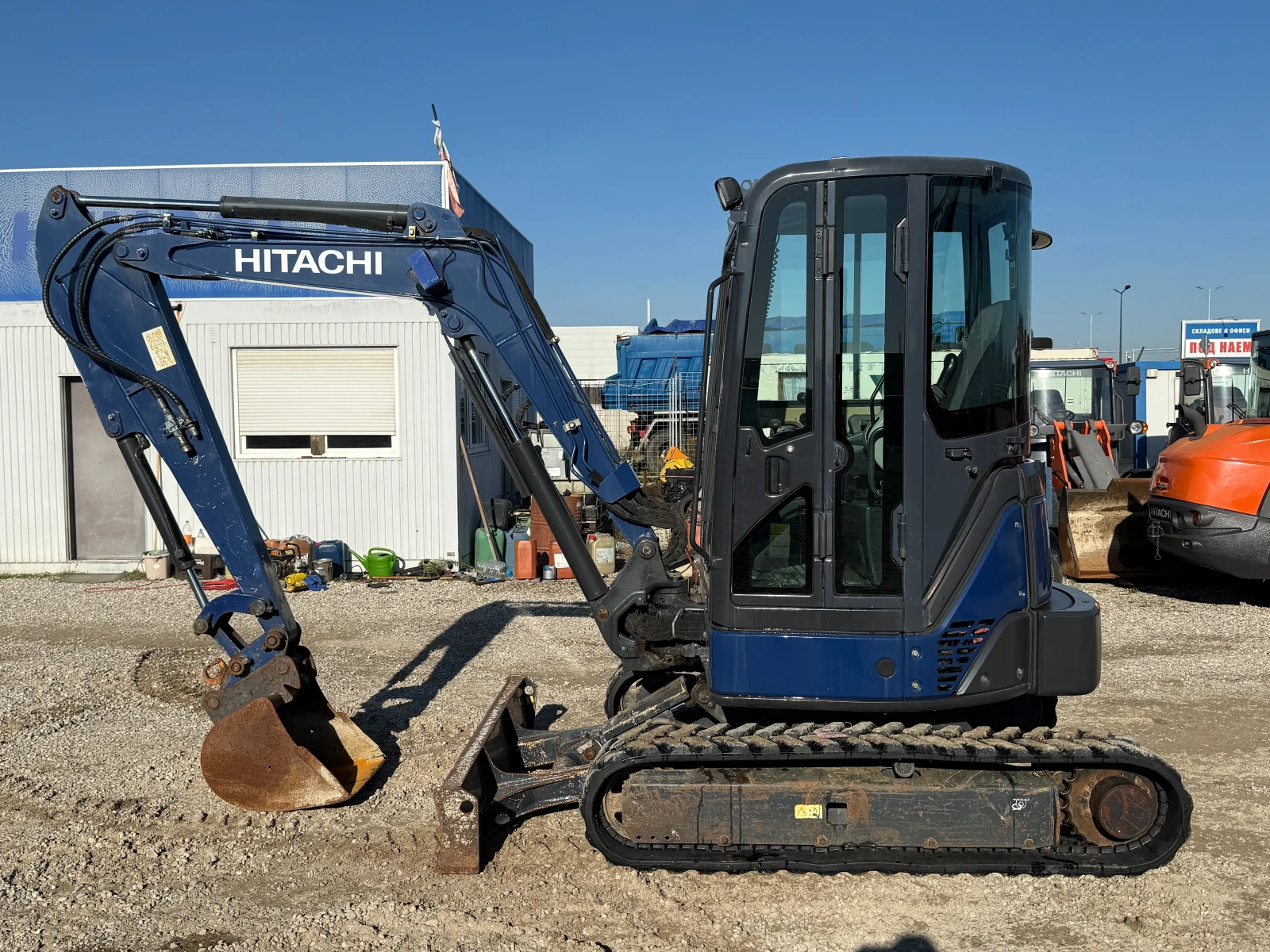 ����� Hitachi ZX38 U-3 ���� ������ | Mobile.bg � ����������� 1