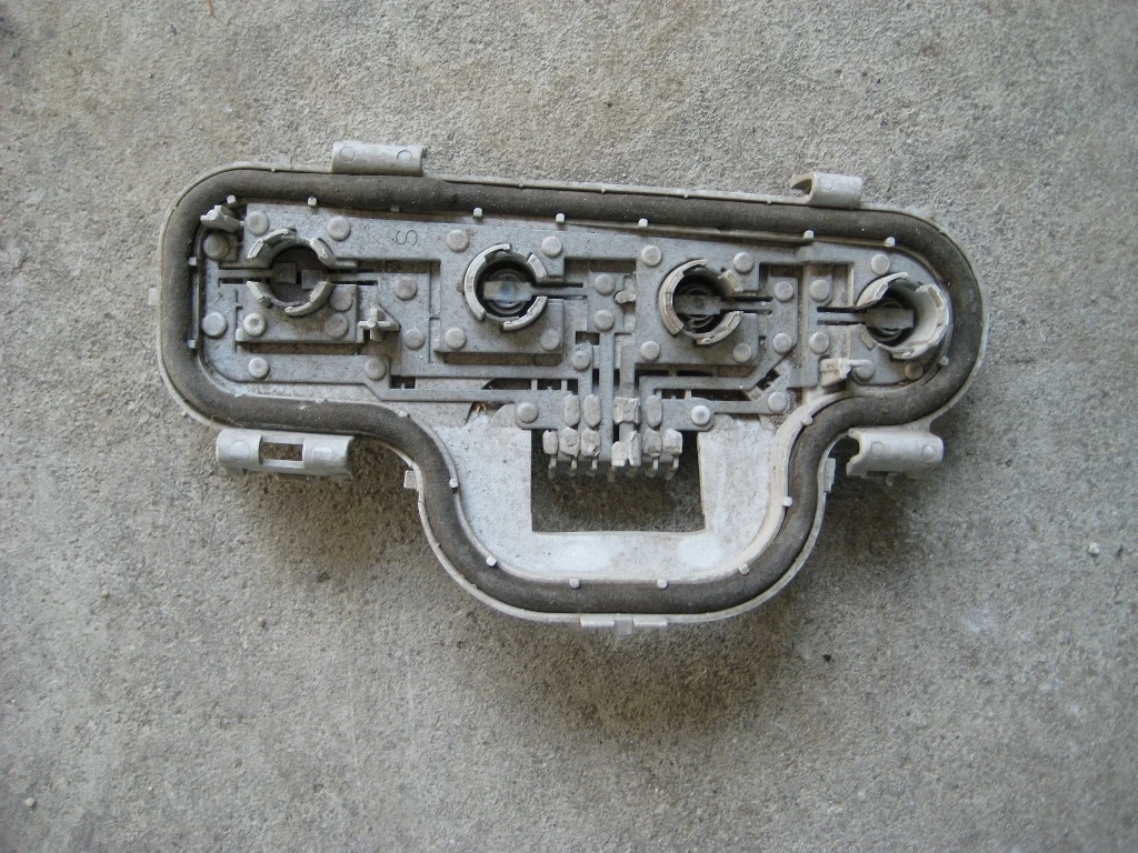 Уреди за арматурно табло от автомобили от соца, снимка 10 - Части - 54173081