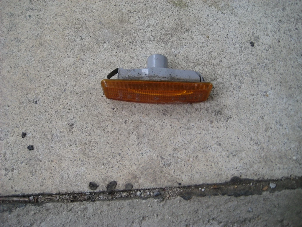 Уреди за арматурно табло от автомобили от соца, снимка 11 - Части - 54173081