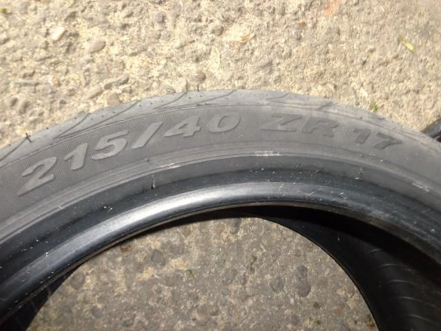 Гуми Летни 215/40R17, снимка 13 - Гуми и джанти - 10815919