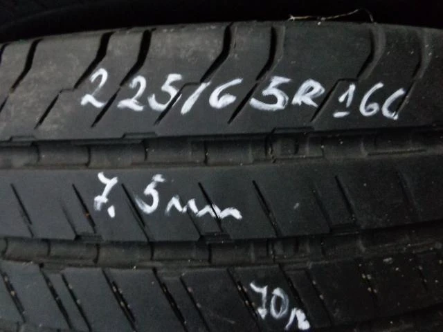 Гуми Летни 225/65R16, снимка 1 - Гуми и джанти - 12925127