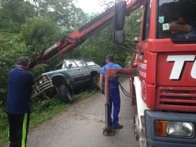 Денонощна пътна помощ за леки, товарни, камиони, автобуси и строителна техника., снимка 10
