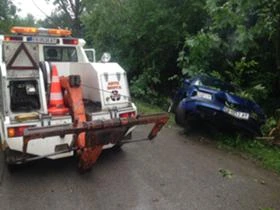 Денонощна пътна помощ за леки, товарни, камиони, автобуси и строителна техника., снимка 7