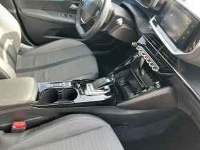 Peugeot 2008 e, снимка 13
