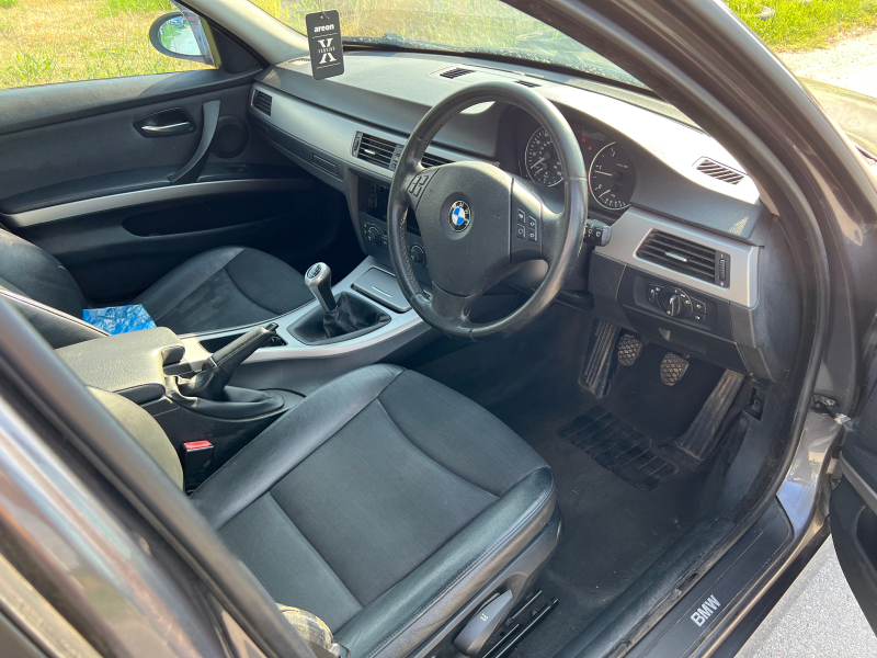 BMW 320 2.0 163ps, снимка 8 - Автомобили и джипове - 46292164