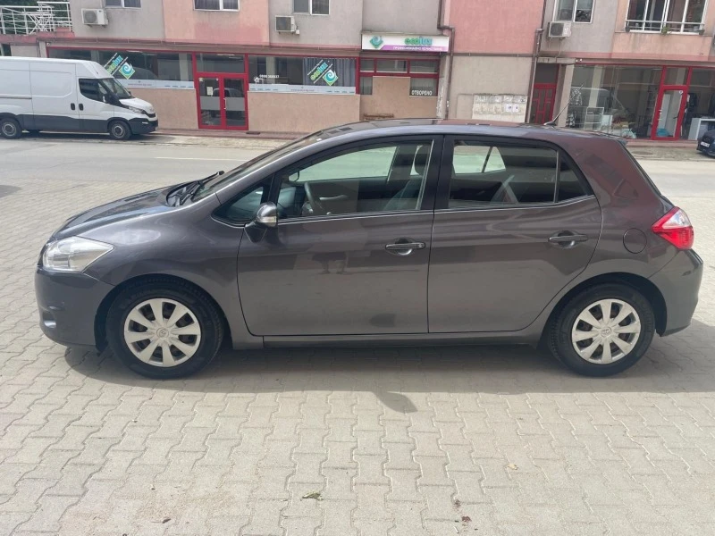 Toyota Auris FACELIFT, снимка 6 - Автомобили и джипове - 46038429