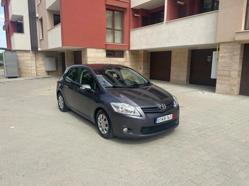 Toyota Auris FACELIFT, снимка 5 - Автомобили и джипове - 46038429