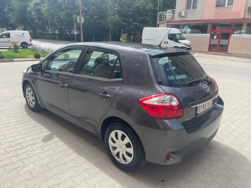 Toyota Auris FACELIFT, снимка 9 - Автомобили и джипове - 46038429