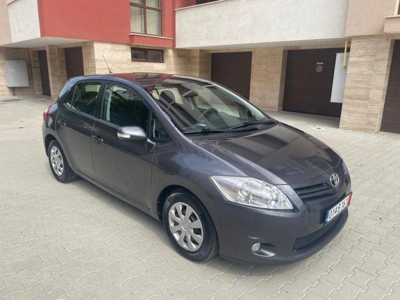 Toyota Auris FACELIFT, снимка 2 - Автомобили и джипове - 46038429