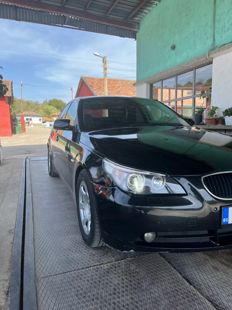 BMW 520, снимка 4 - Автомобили и джипове - 47461302