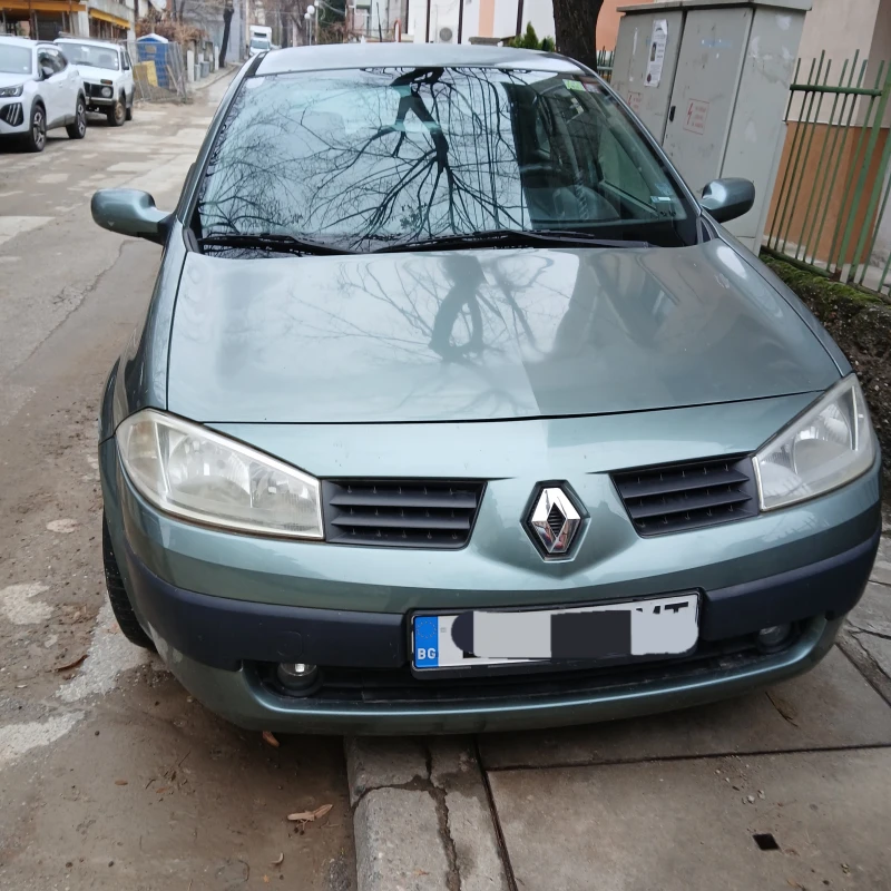 Renault Megane, снимка 1 - Автомобили и джипове - 48390979