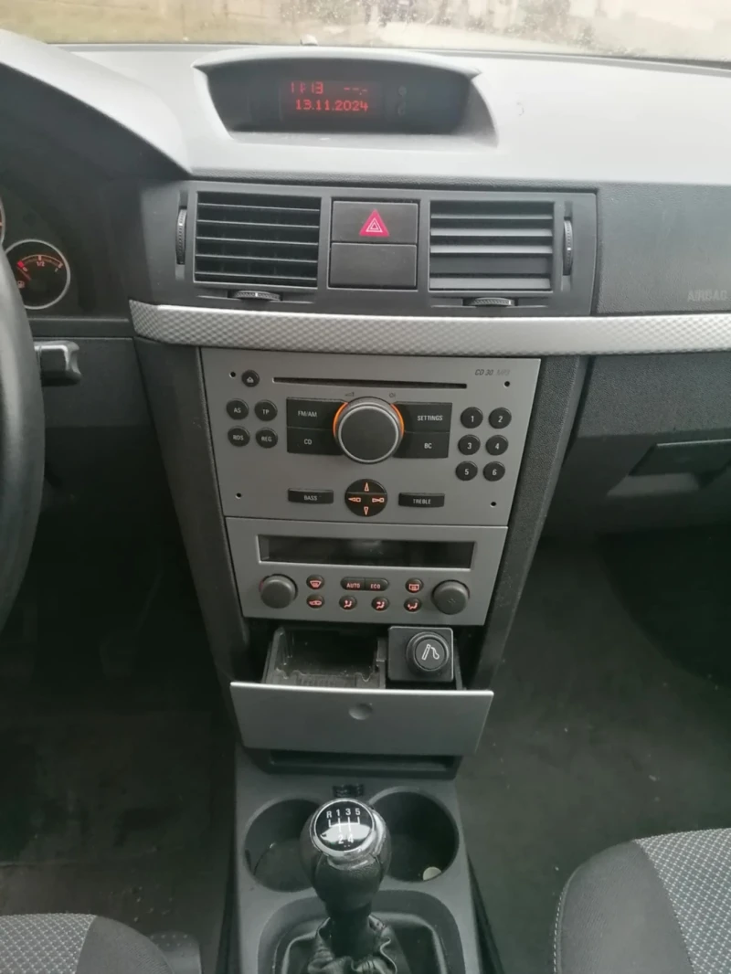 Opel Meriva, снимка 5 - Автомобили и джипове - 48580688