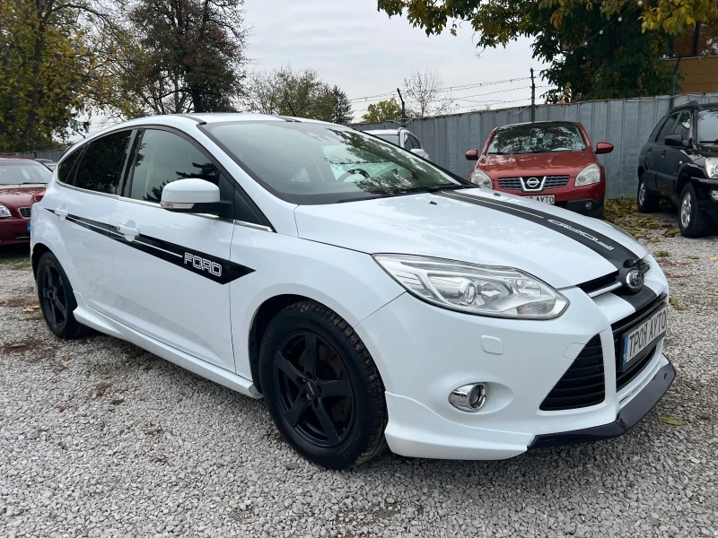 Ford Focus 1.6i SCTi Titanium* ШВЕЙЦАРИЯ* КОЖА* , снимка 3 - Автомобили и джипове - 52090859