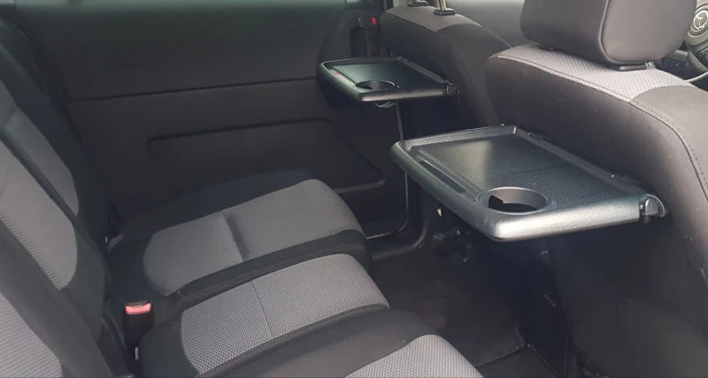 Mazda 5 2, 0i 145ps 7 местен ксенон пдгрев на седалки, снимка 9 - Автомобили и джипове - 52905219
