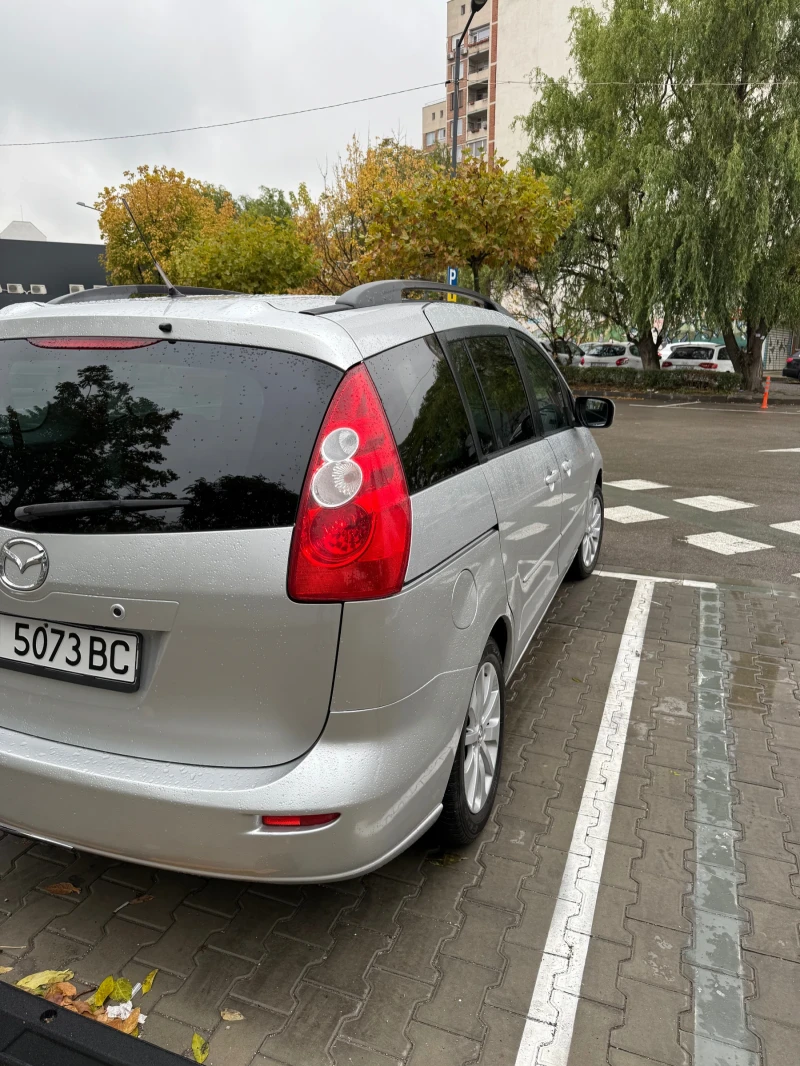 Mazda 5 2, 0i 145ps 7 местен ксенон пдгрев на седалки, снимка 4 - Автомобили и джипове - 52905219