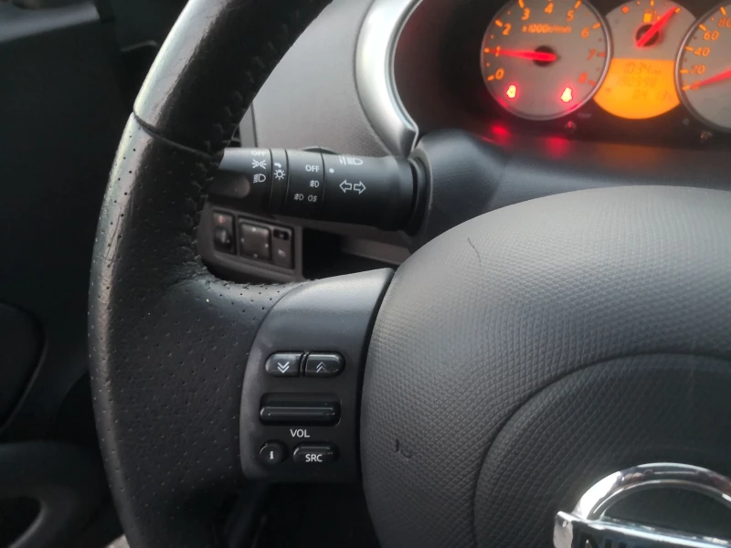 Nissan Micra 1.4i C+ C Cabrio, снимка 13 - Автомобили и джипове - 52266171