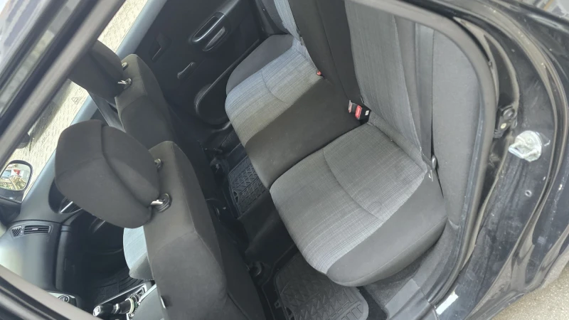 Kia Ceed 1.6 CRDI, снимка 9 - Автомобили и джипове - 52879243