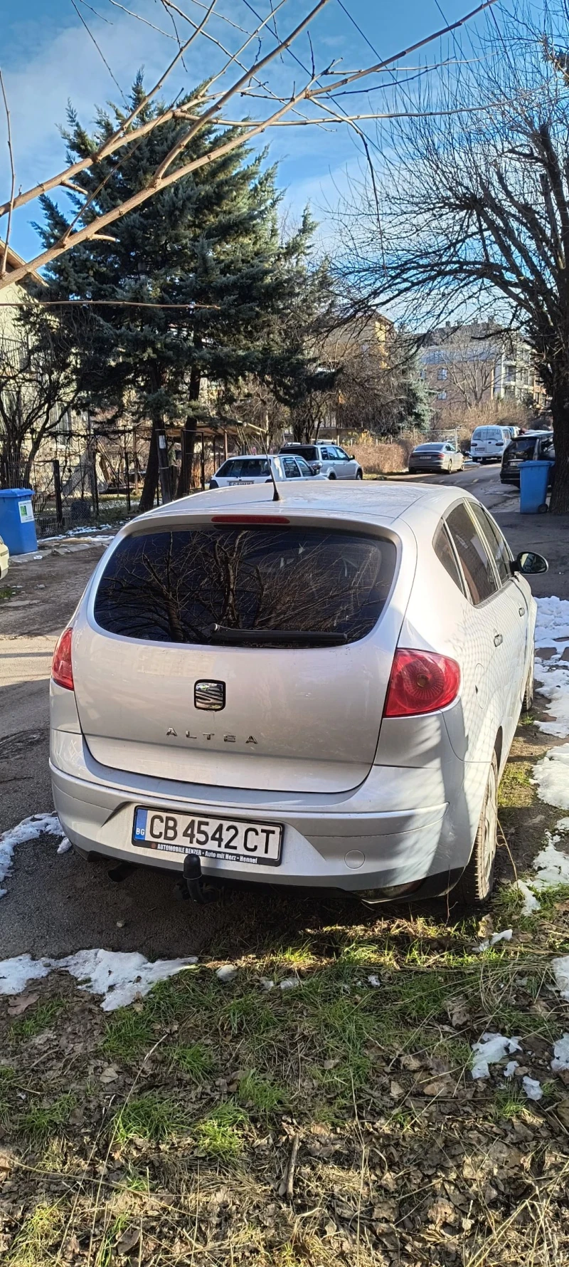 Seat Altea 1.6 mpi, снимка 4 - Автомобили и джипове - 52937253