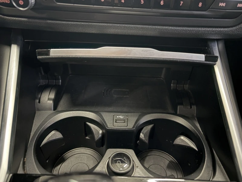 BMW 330 xDrive, снимка 12 - Автомобили и джипове - 53371305