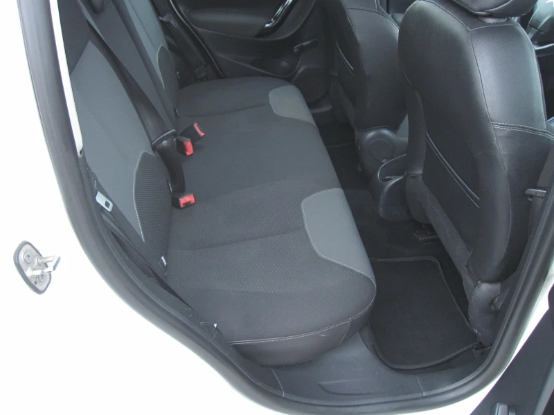 Citroen C3 Автомат 1, 4-HDI, снимка 11 - Автомобили и джипове - 53563933