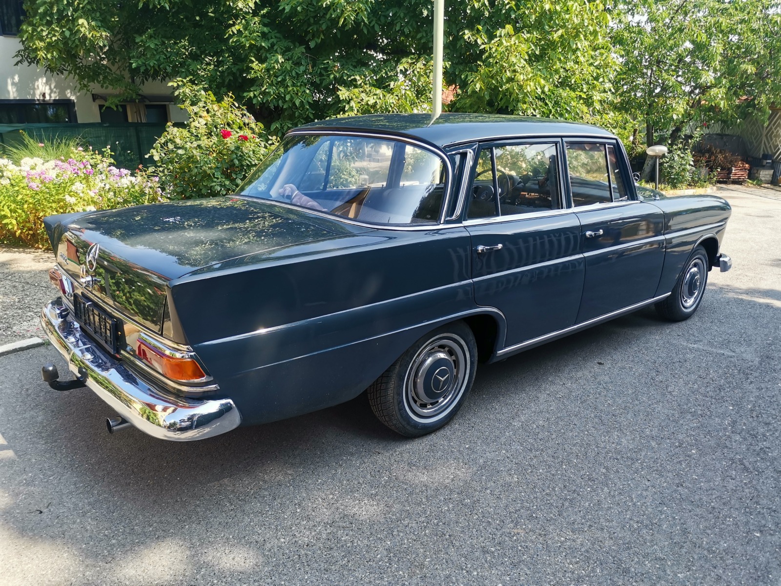 Mercedes-Benz 200 W111-ТОП СЪСТОЯНИЕ - изображение 4