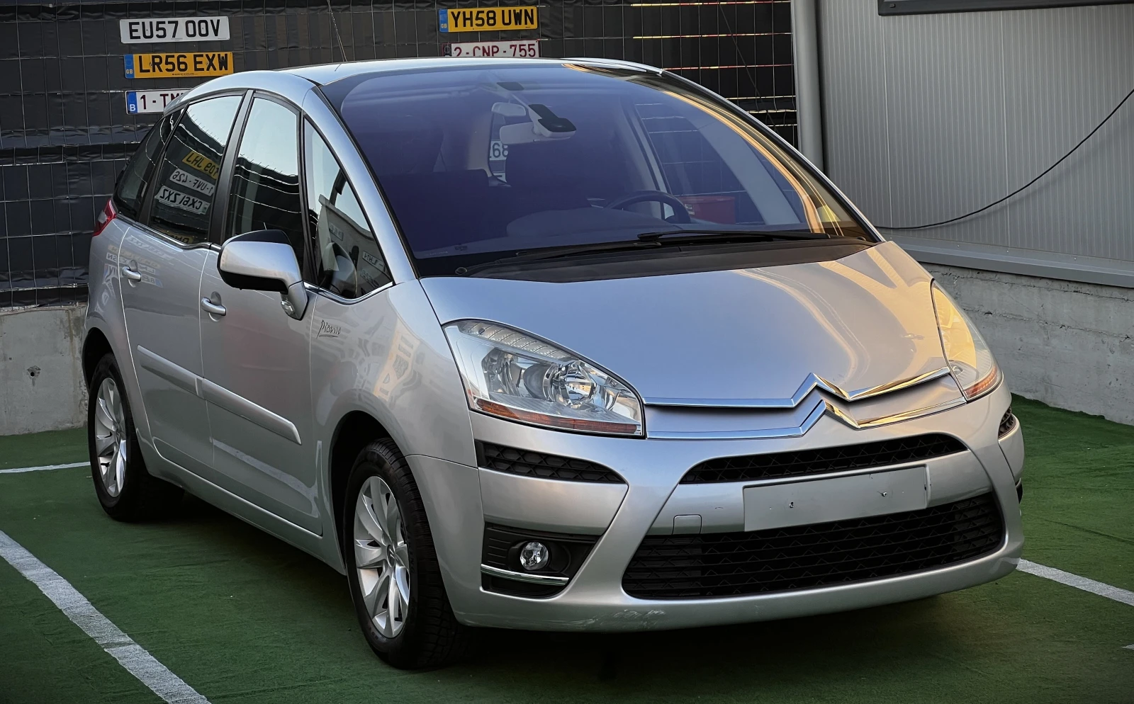 Citroen C4 Picasso 2.0HDi Style EURO 5 - изображение 3