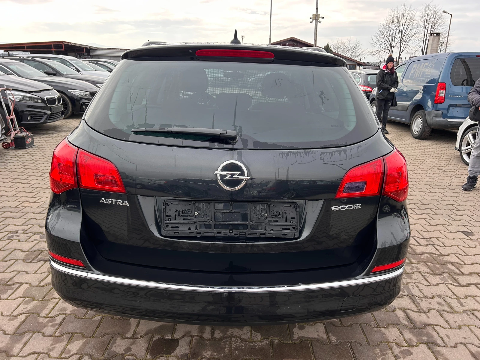 Opel Astra 1.6CDTI NAVI EURO 6 - изображение 7