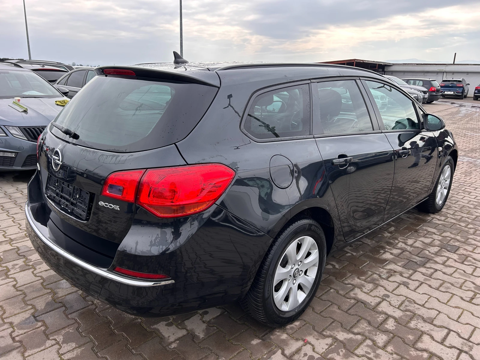 Opel Astra 1.6CDTI NAVI EURO 6 - изображение 6