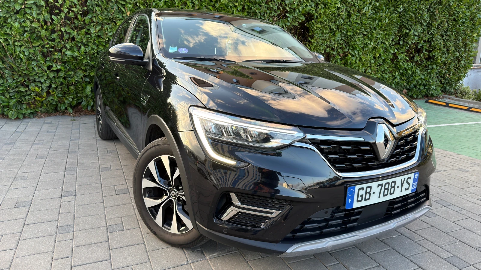 Renault Arkana 1.6 TOP / PROMO - изображение 2