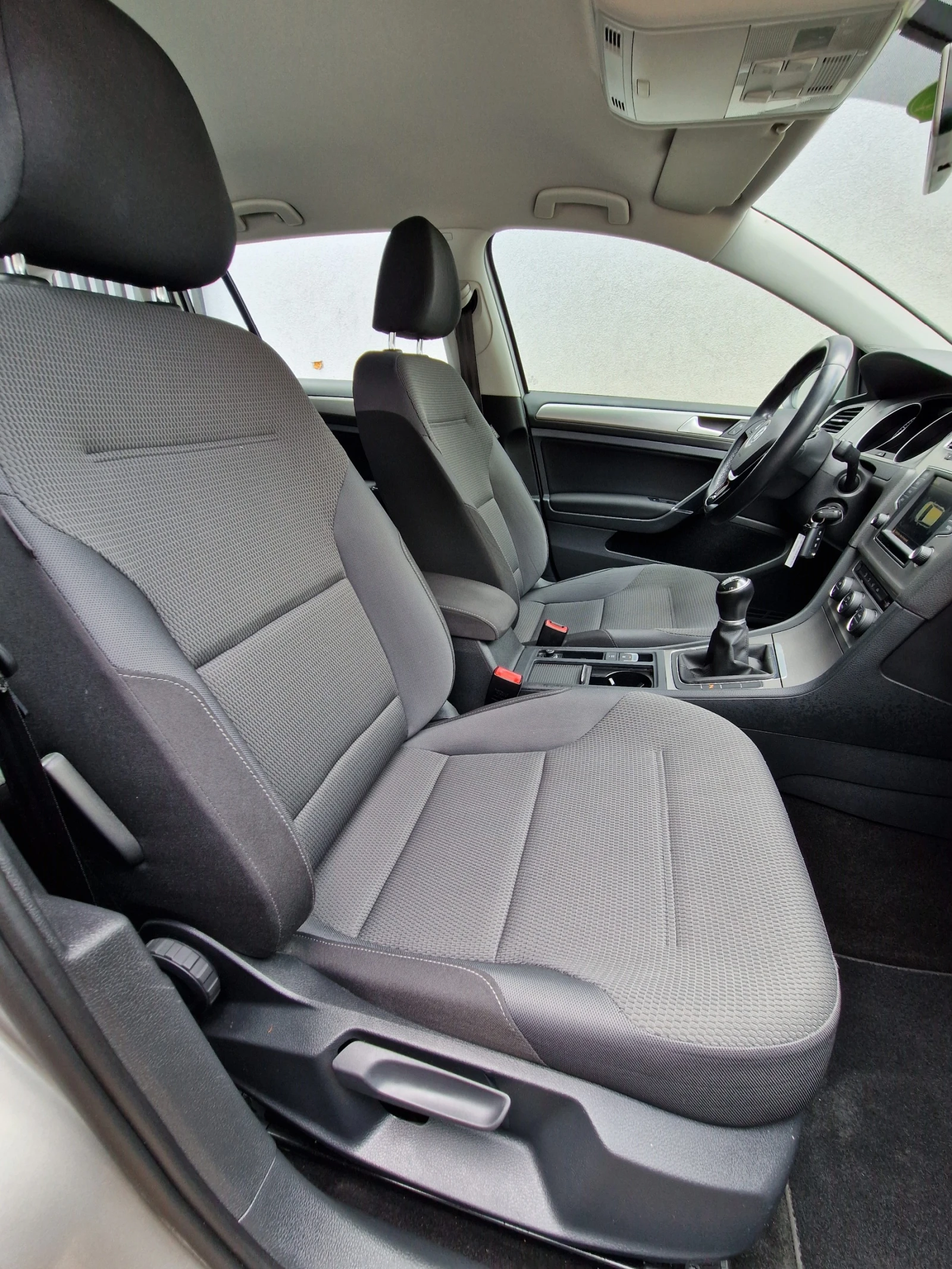 VW Golf 1.4TGI БЕЗ АНАЛОГ - изображение 7