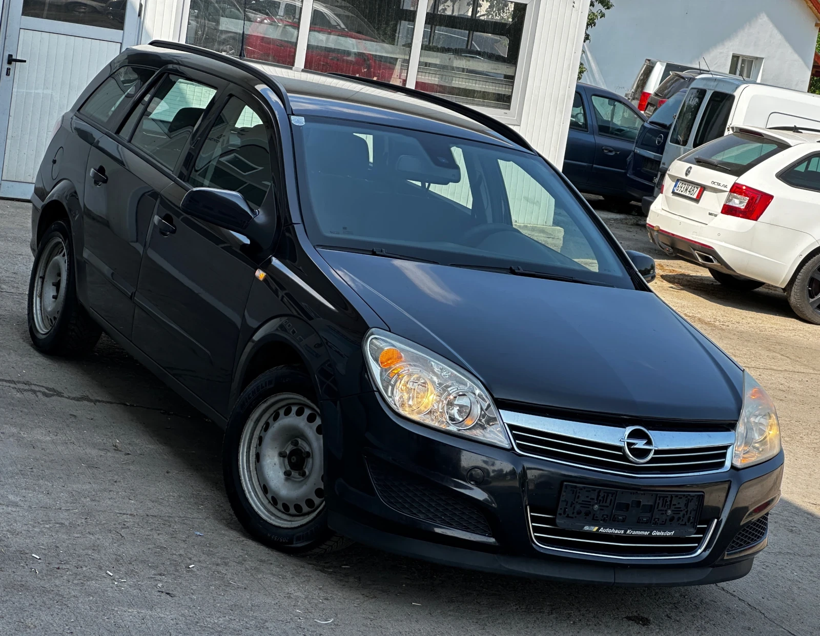 Opel Astra 1.9CDTi/ КЛИМА/ FACELIFT - изображение 3