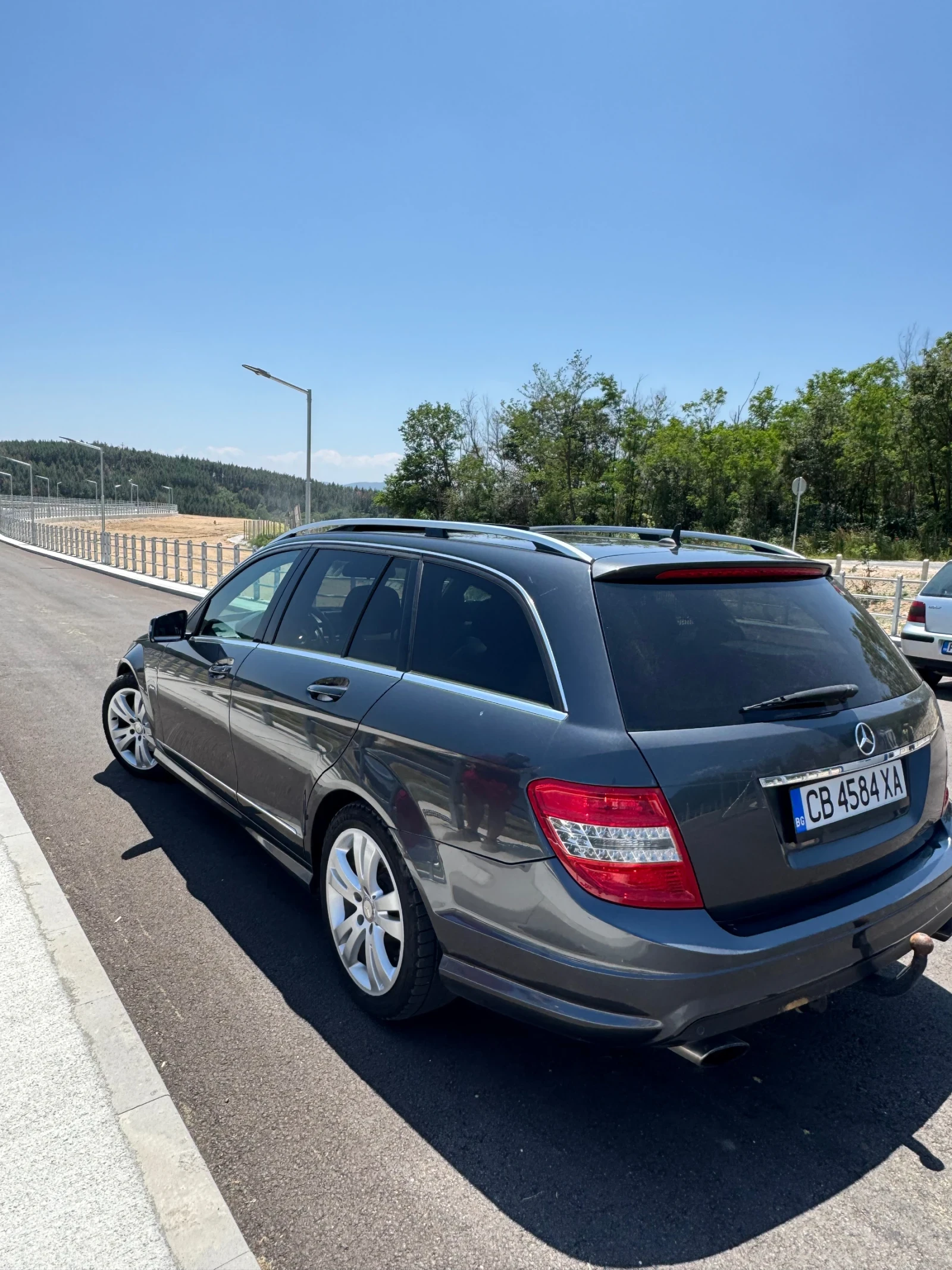 Mercedes-Benz C 350  - изображение 4