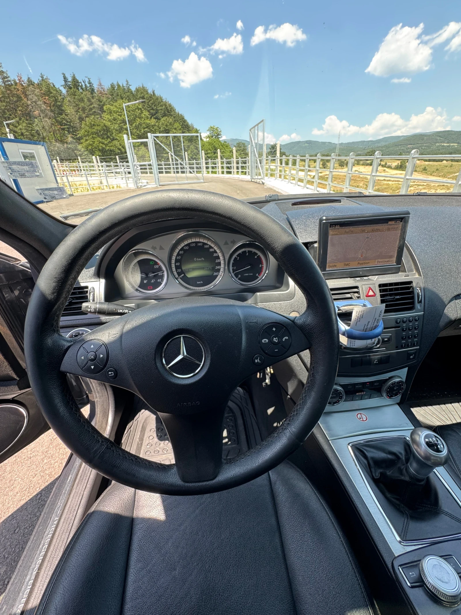 Mercedes-Benz C 350  - изображение 7