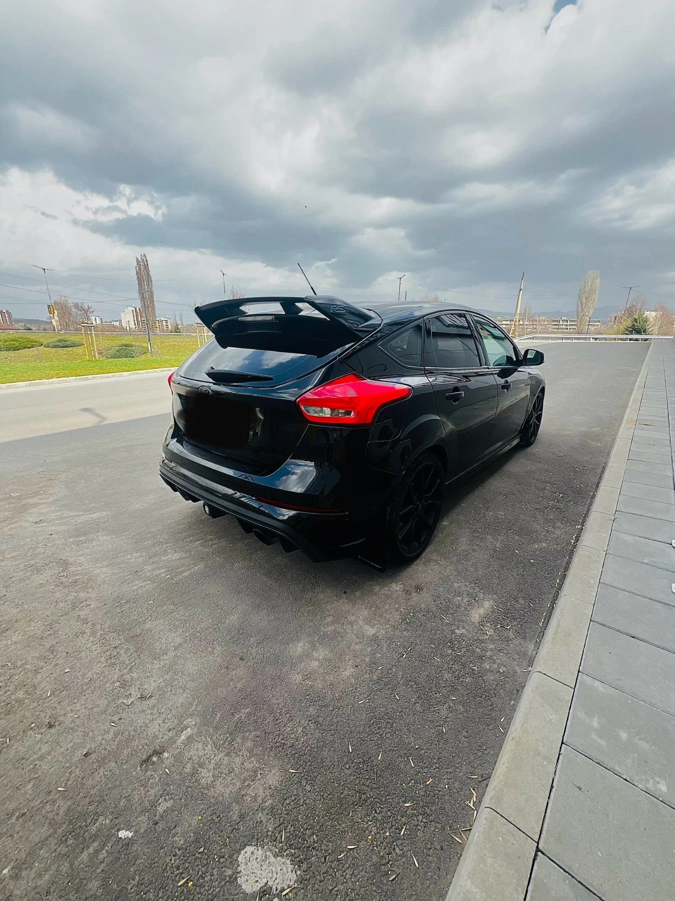 Ford Focus RS - изображение 6