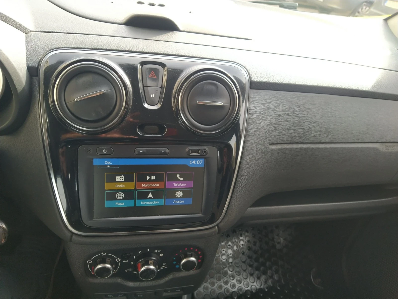 Dacia Lodgy Фабрична газова уредба  | Mobile.bg — изображение 12