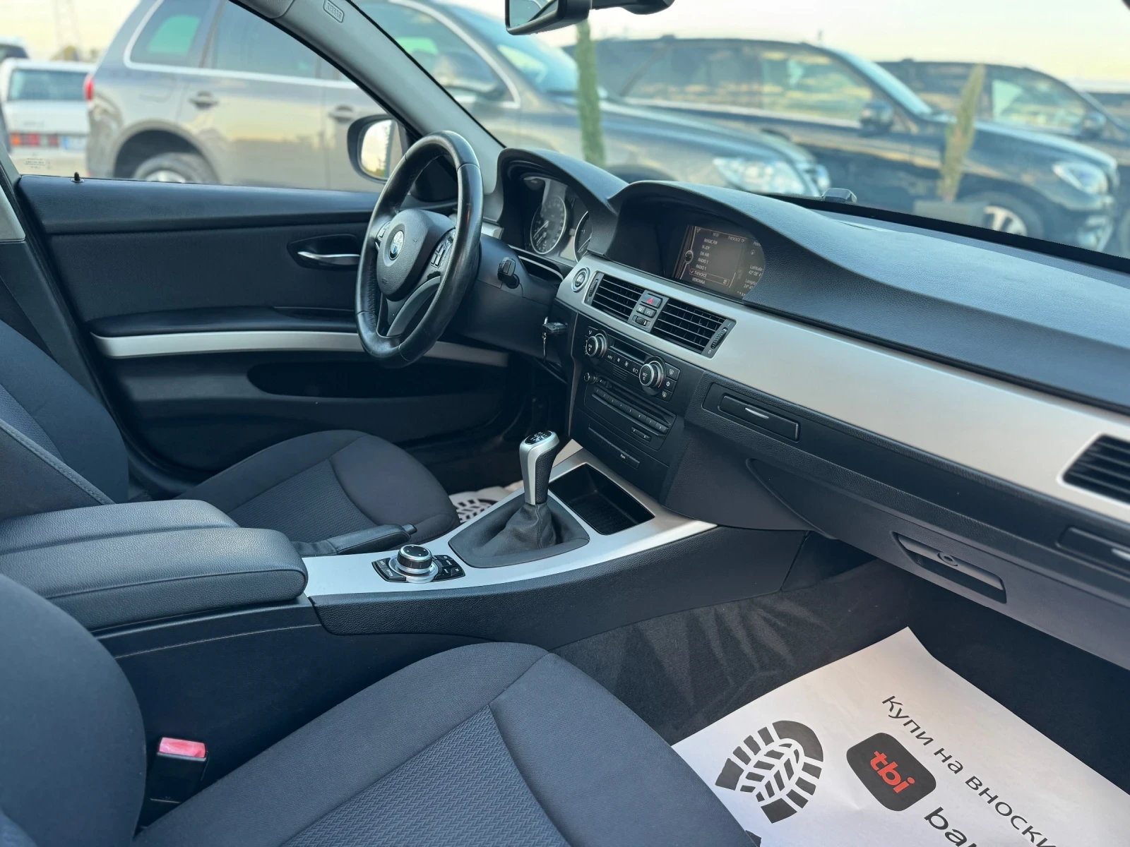 BMW 320 2009 * FACE LIFT*  - изображение 10