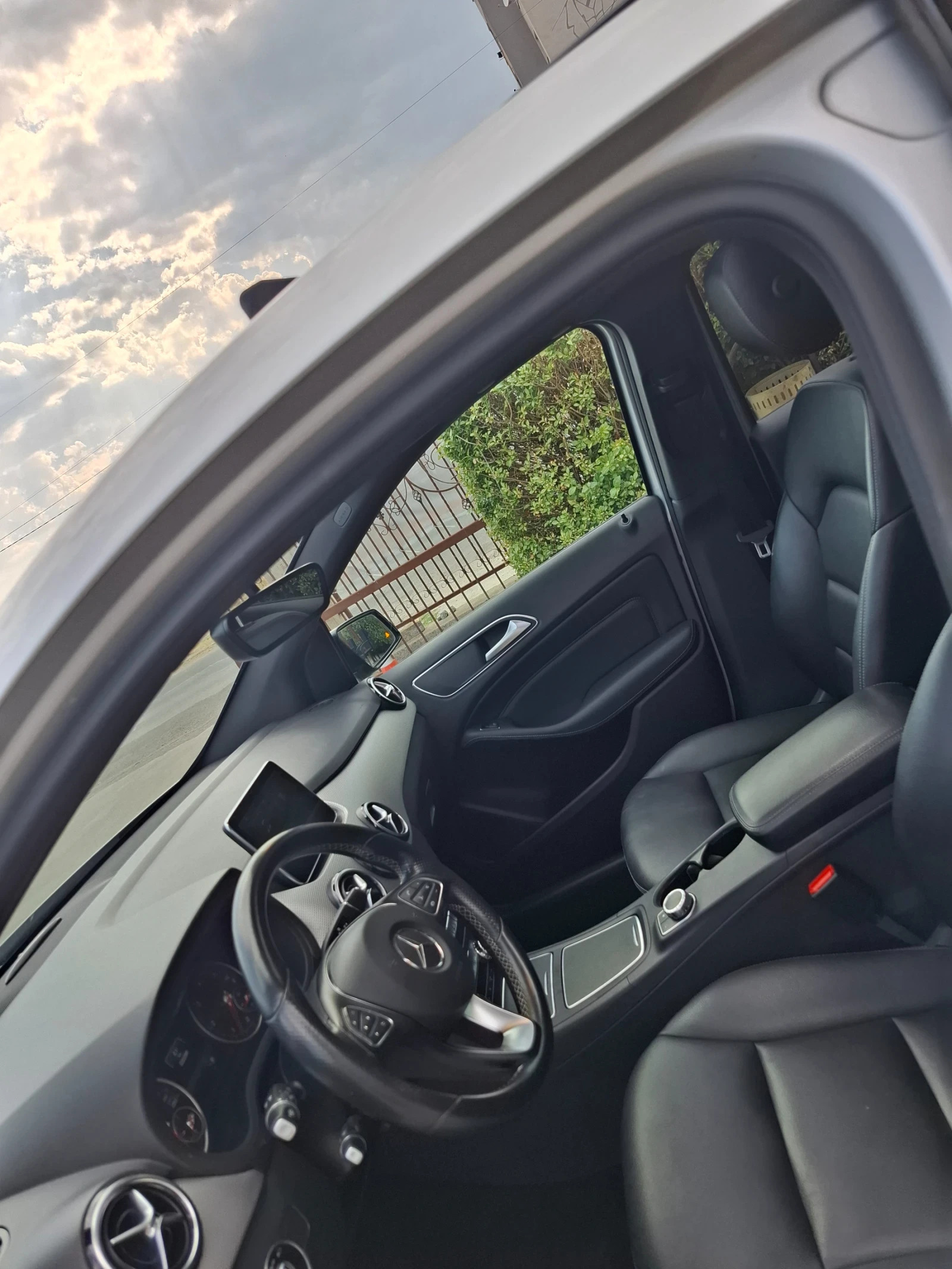 Mercedes-Benz B 200  - изображение 7