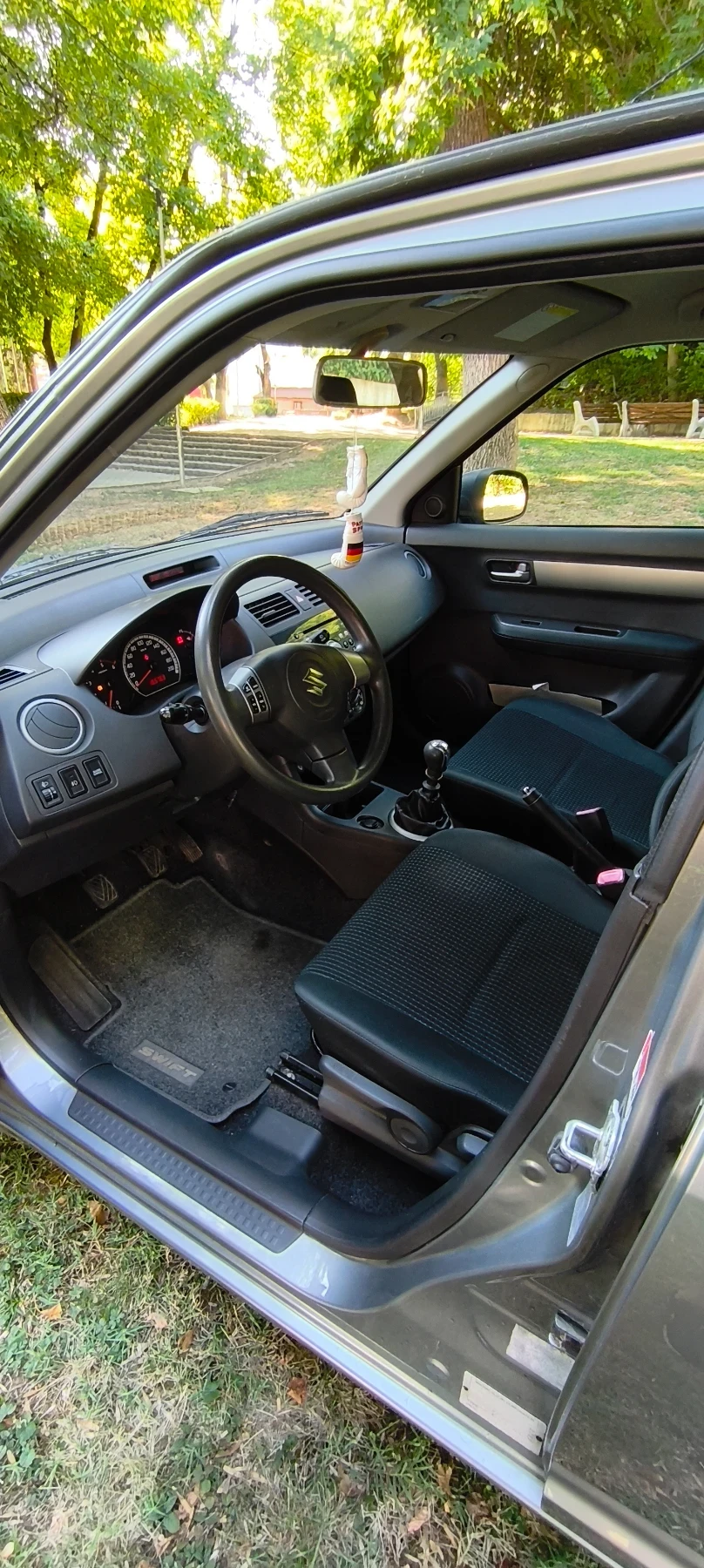 Suzuki Swift 1.3 68 k.. | Mobile.bg   10