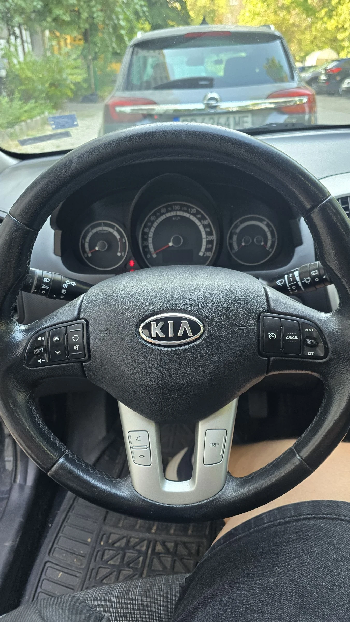 Kia Ceed 1.6 CRDI | Mobile.bg � ����������� 12