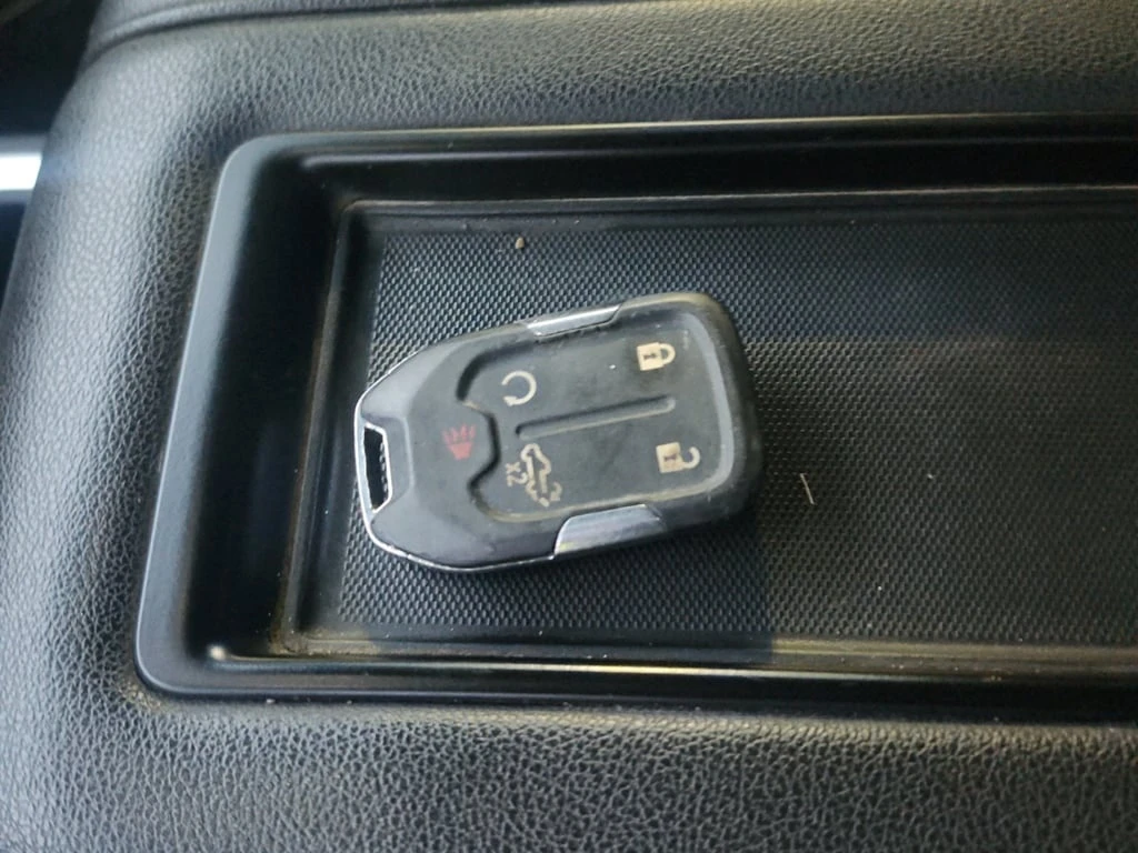 Chevrolet Silverado * RST CREW CAB SHORT BED * CARFAX * ��� ���������� | Mobile.bg � ����������� 8