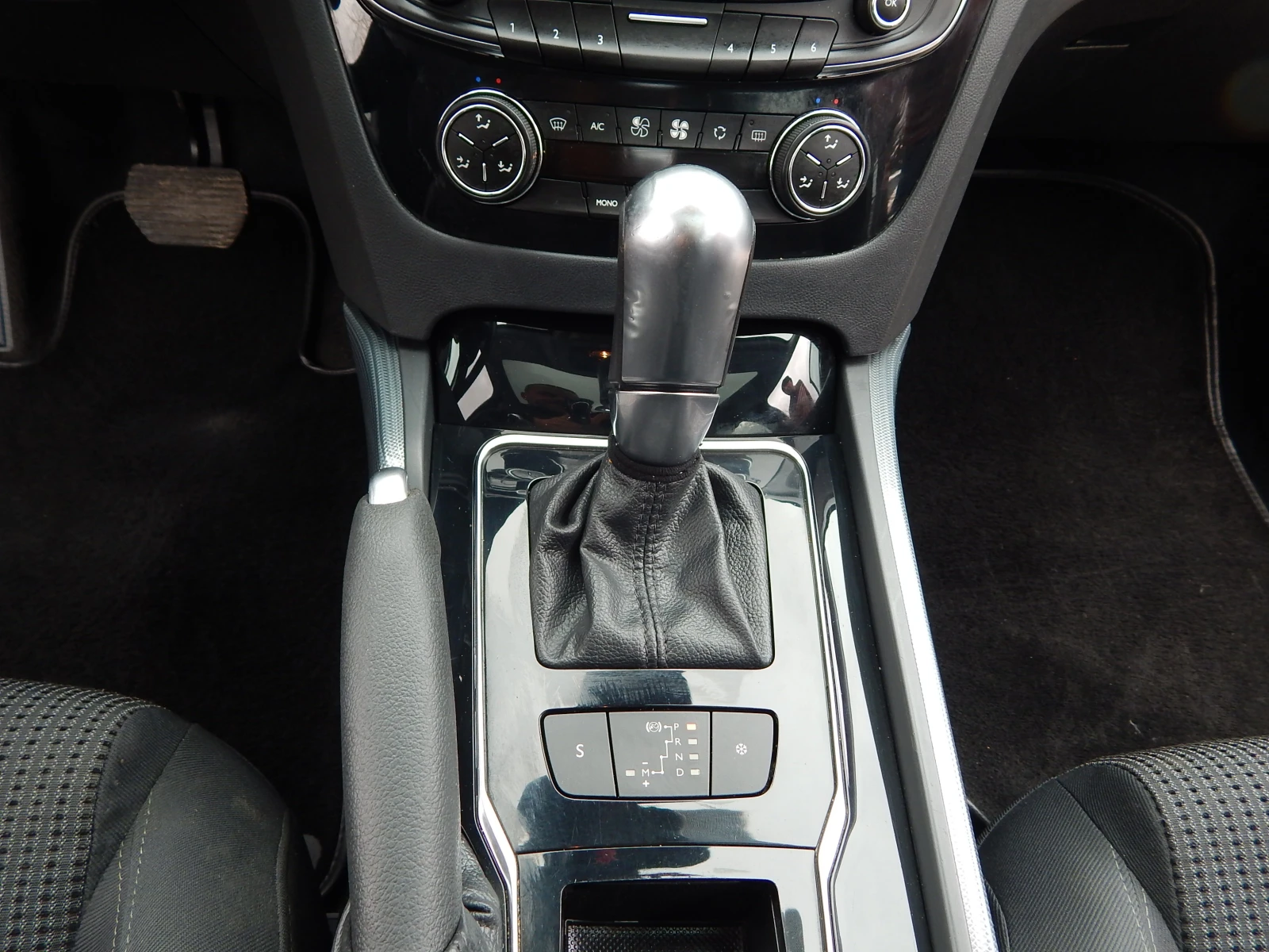 Peugeot 508 2.0HDI* 163k.* , снимка 14 - Автомобили и джипове - 53971033